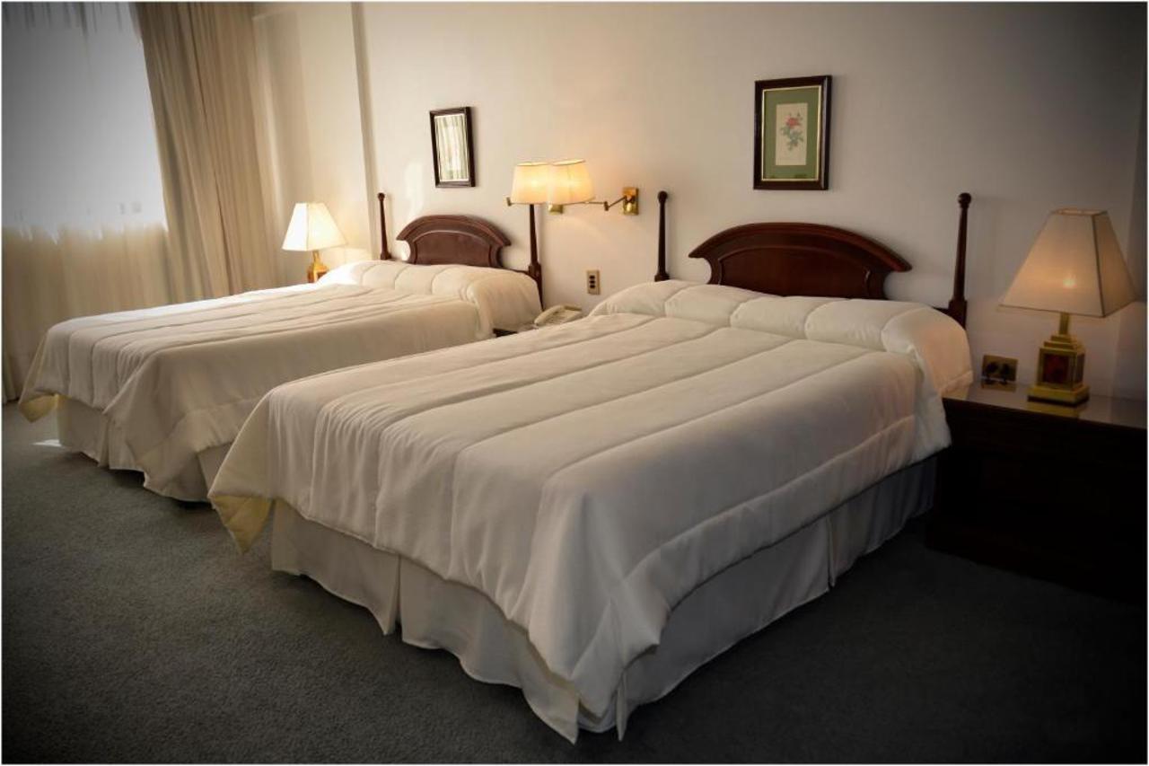 Excelsior Inn Asuncion Bagian luar foto