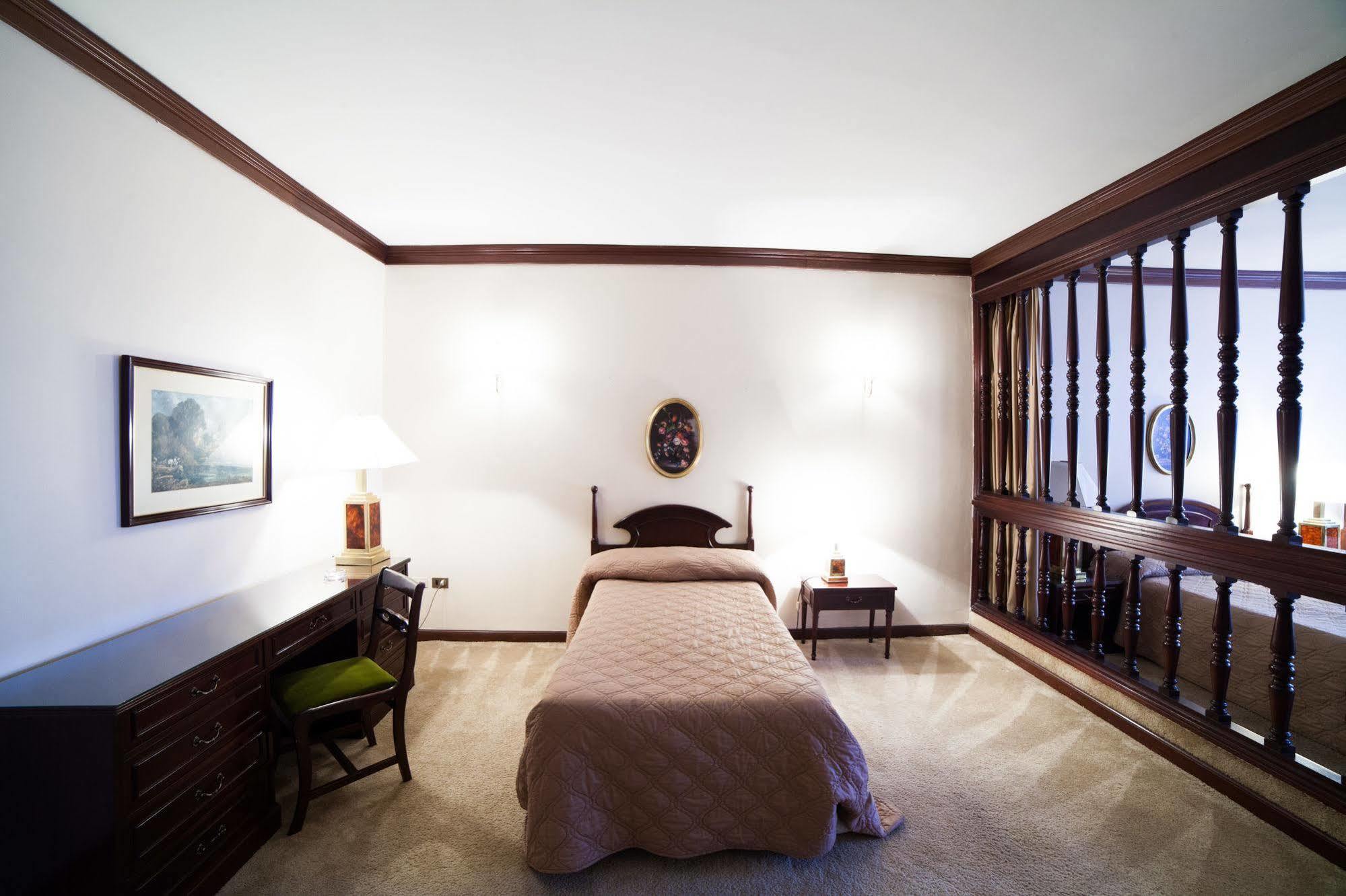 Excelsior Inn Asuncion Bagian luar foto