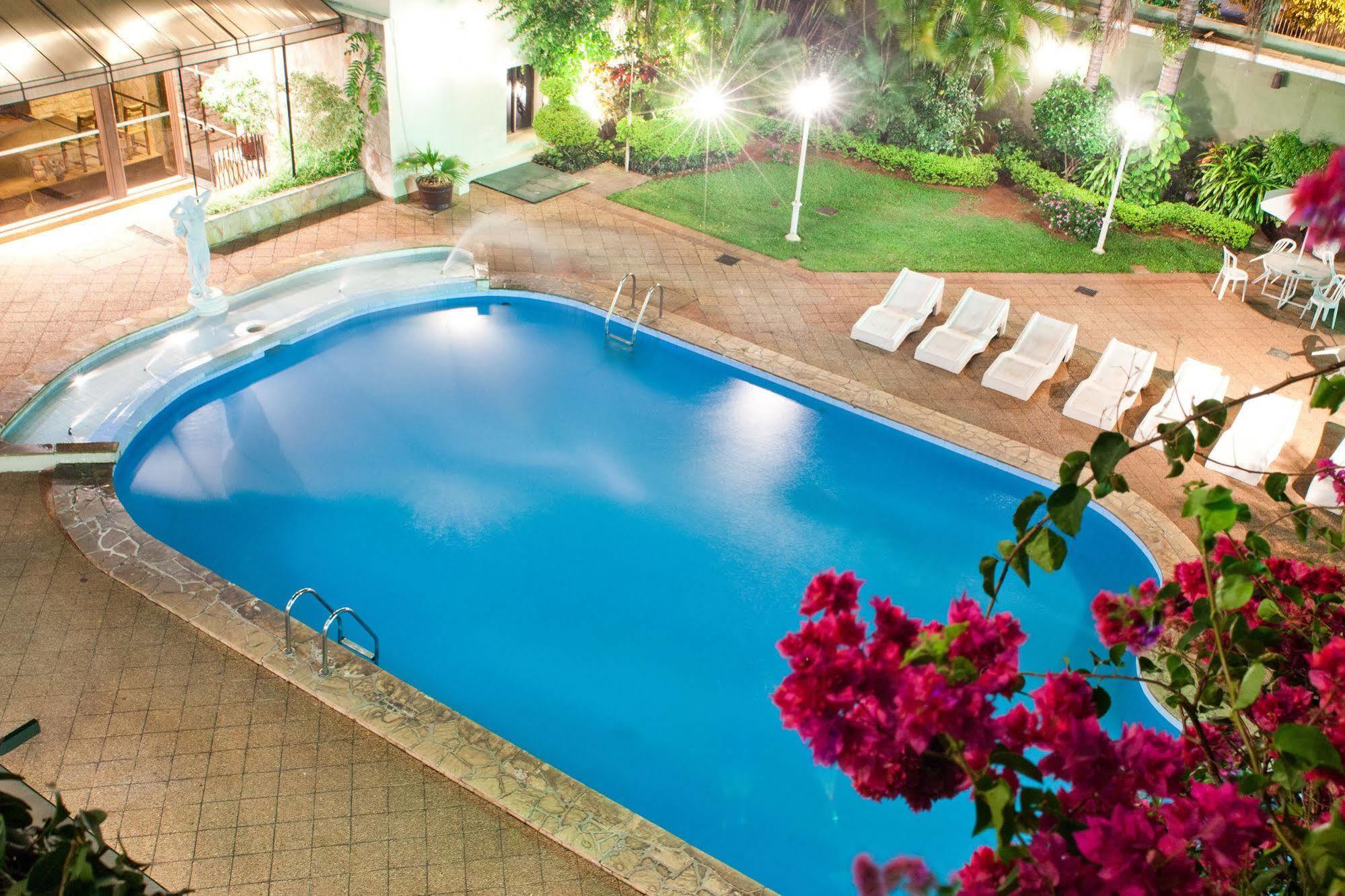 Excelsior Inn Asuncion Bagian luar foto